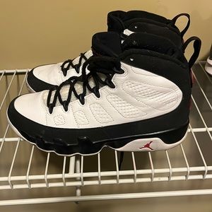 Jordan’s mens 8.5